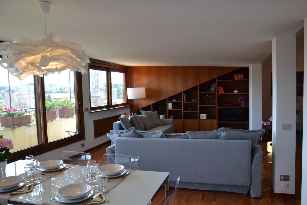 Penthouse Cardello Colosseum * Rom