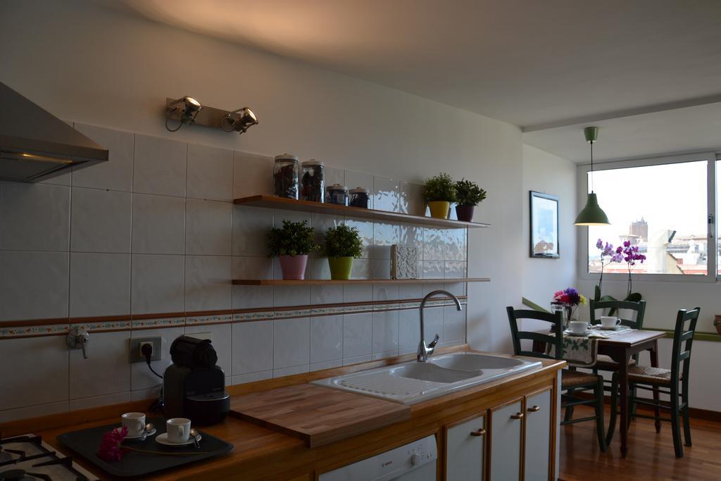 Apartment Penthouse Cardello Colosseum Rom