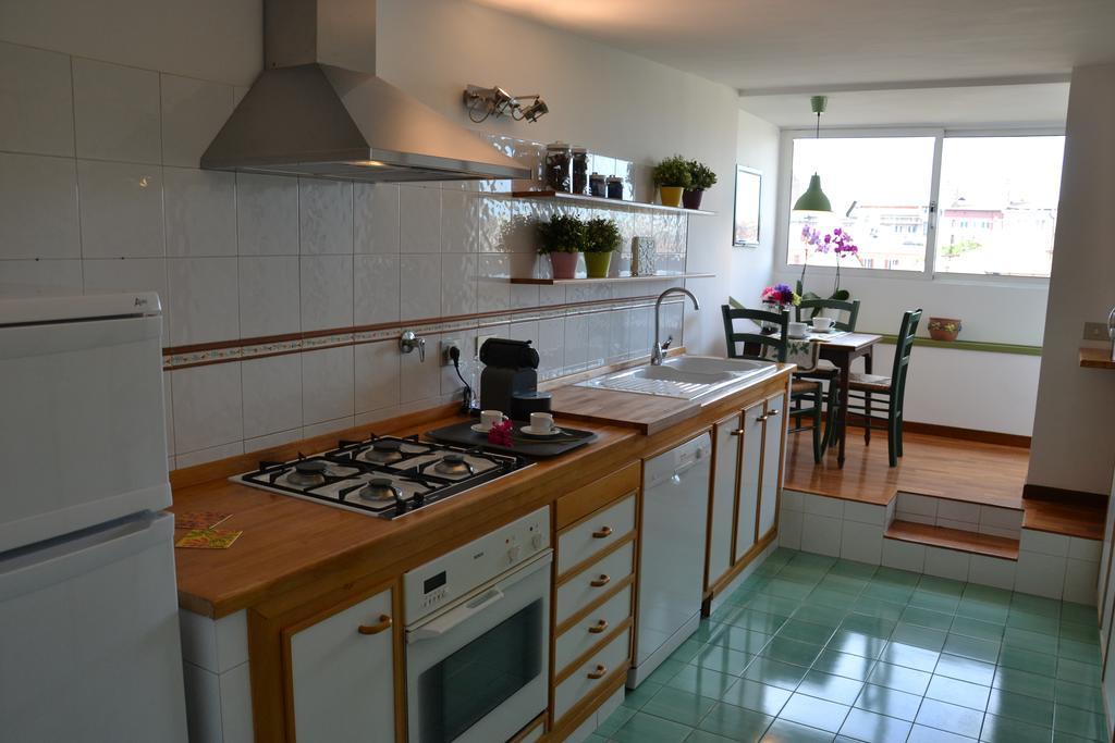 Apartment Penthouse Cardello Colosseum Rom